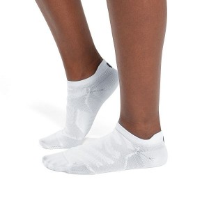 White Women's On Running Performance Low Socks | 5238709_PH