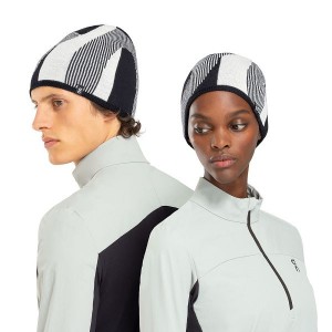 White / Black Men's On Running Explorer Merino Beanie | 7635982_PH