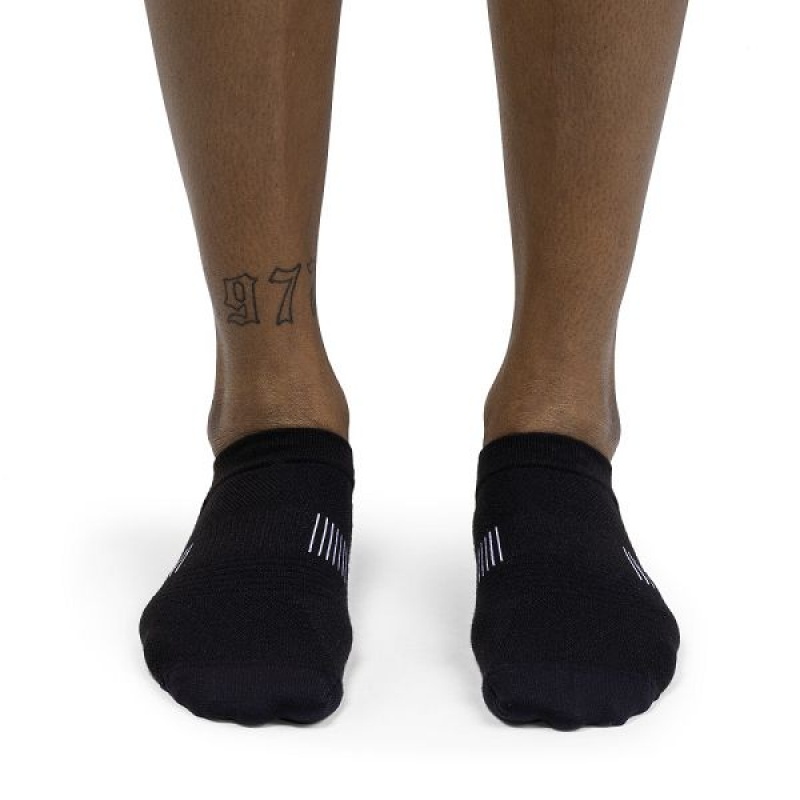 Black / White Women's On Running Ultralight Low Socks | 1453087_PH