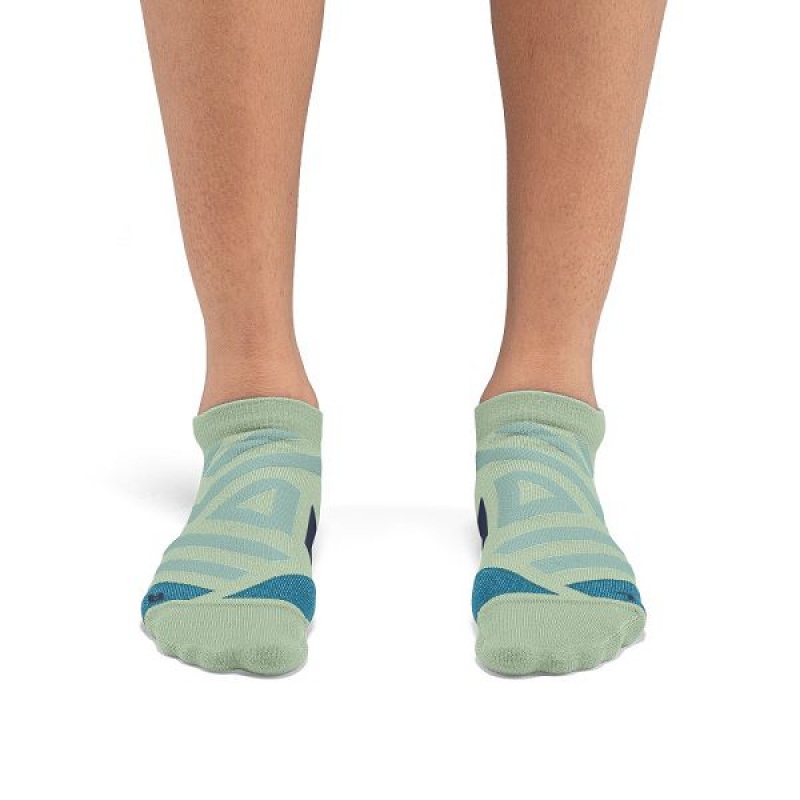 Green Women's On Running Performance Low Socks | 3874059_PH