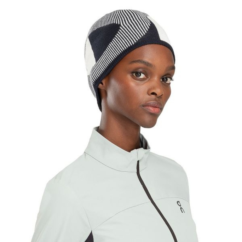 White / Black Men's On Running Explorer Merino Beanie | 7635982_PH