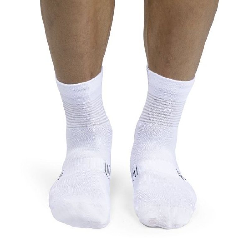 White / Black Men's On Running Ultralight Mid Socks | 8275603_PH